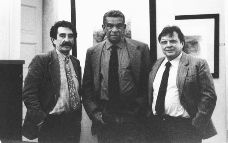 Con il premio Nobel Derek Walcott e Luigi Sampietro, 1996.